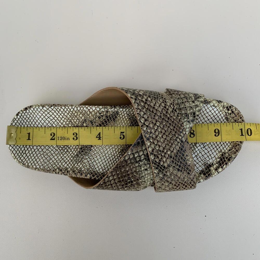 SEYCHELLES LIGHTHEARTED Slide Sandals Flats Shoes Snake Print Sz 7.5 - Picture 6 of 7